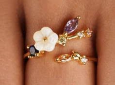 Crystal white flower rings