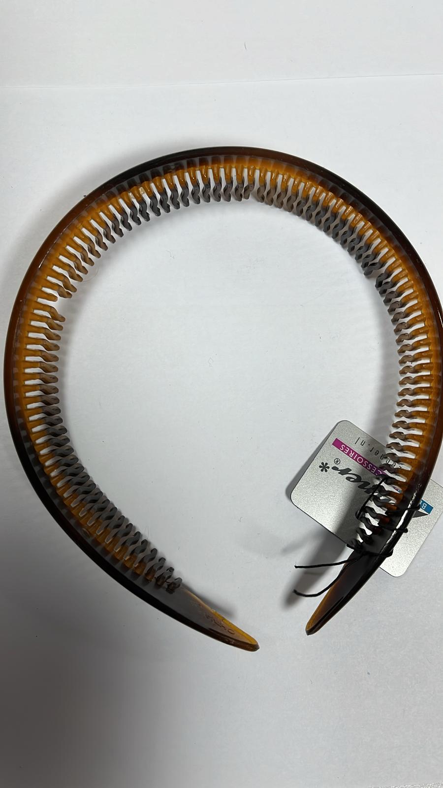 Hairband with comb